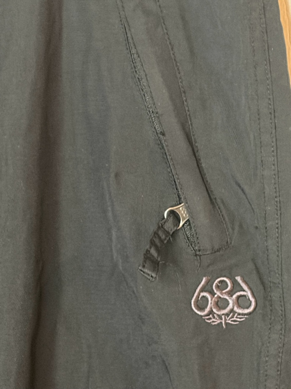 686 Mannul Snowboard Pants Mens L Black Insulated Ski‎ Snow - Picture 3 of 5